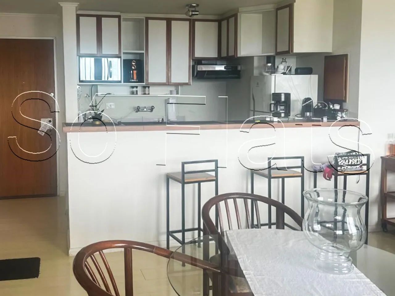 Flat Duplex Cobertura no L'Etoile, no coração de Alphaville