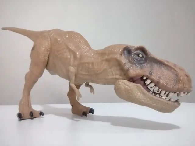 t-rex jurassic world original hasbro