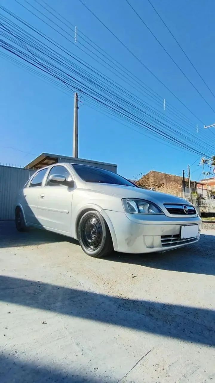 Chevrolet Corsa Corsa Sedan 1.0 MPFI 8V 71cv 4p 2003