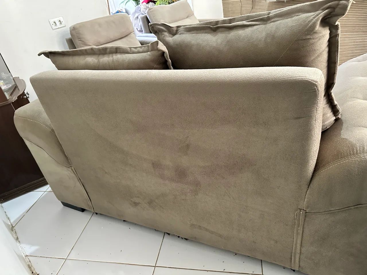 Sofá 2 lugares + duas poltronas - Foto 4