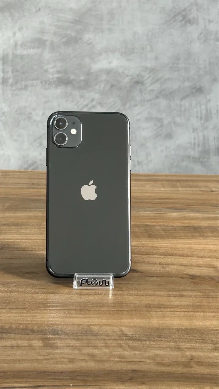 iPhone 11 cor preta | 64gb - Celulares e Smartphones - Mandaguari