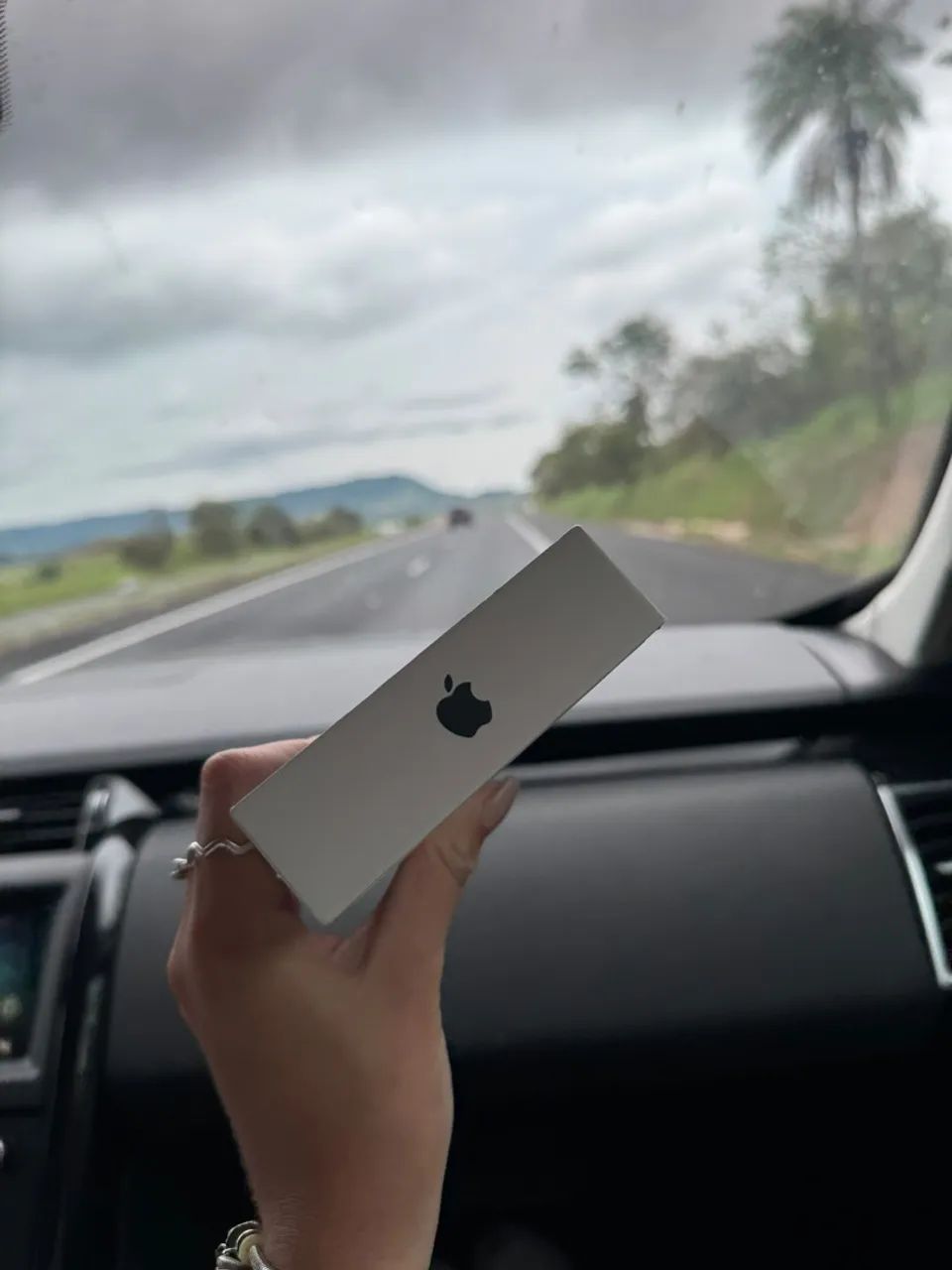 iPhone 18 pro max 512gb - lacrado  - Foto 4