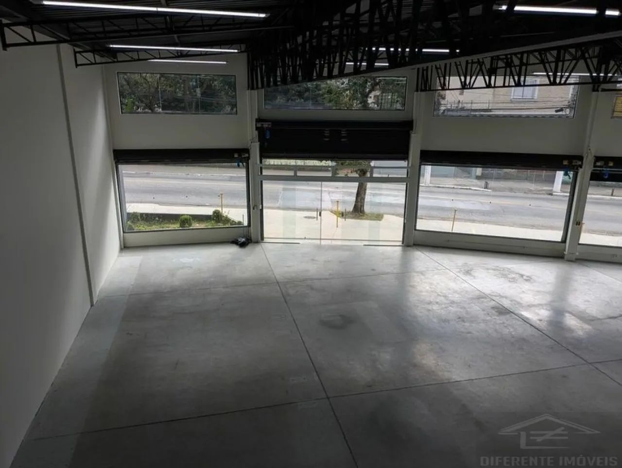 Ponto Comercial para Alugar Na Vila Bela -Zona Leste de SP. com 305m² - Foto 5