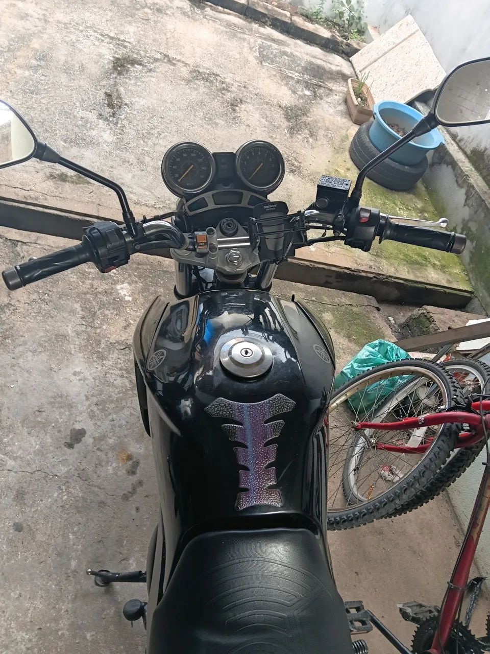 Moto pegar e viajar 