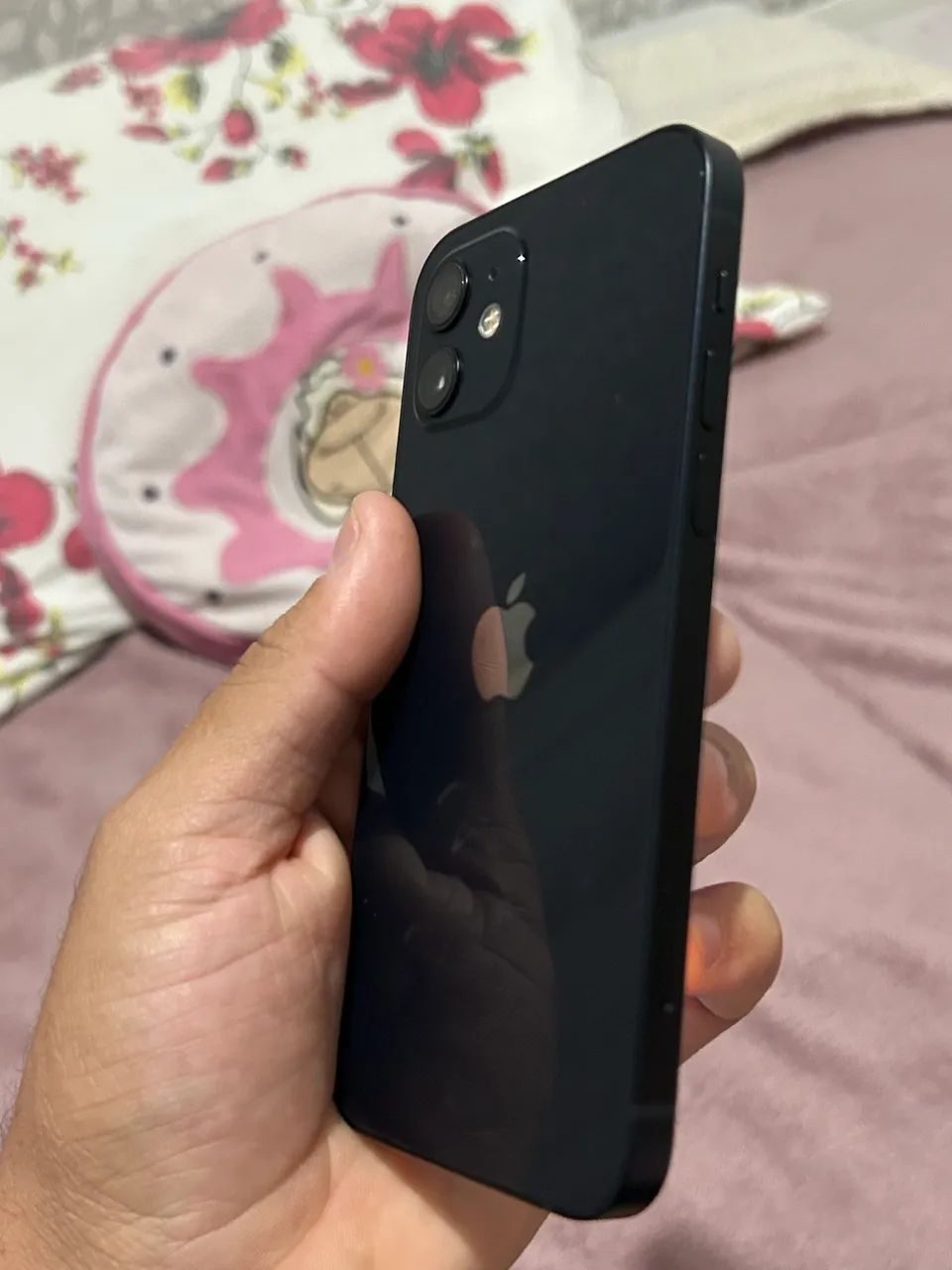 iPhone 12 Nunca aberto  , cabo original e capinha e película 
