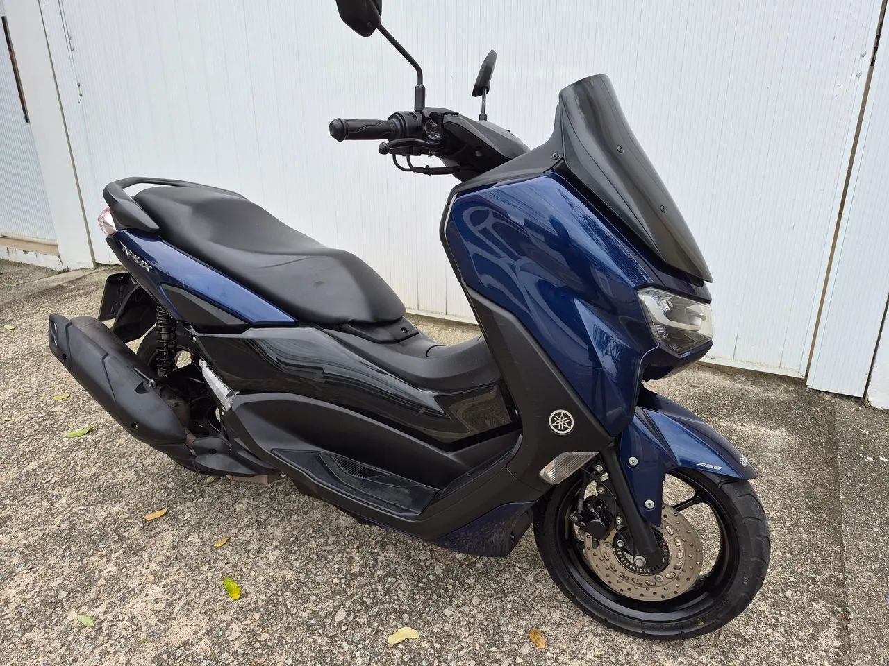 Nmax 160 muito nova!!