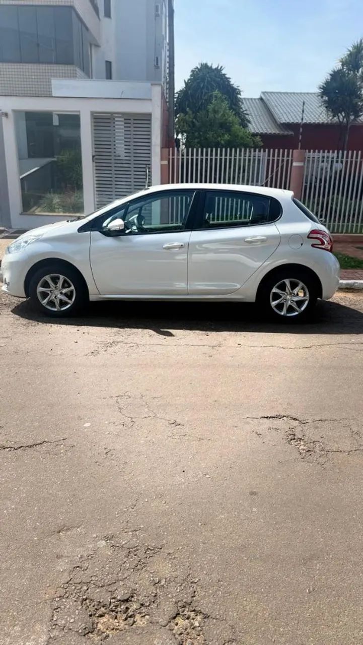 Peugeot 208 Active/active Pack 1.5 Flex 8V 5P 2015 - Foto 5