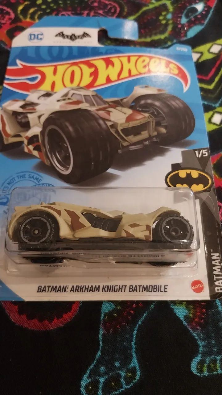 Carrinho hotweels Batman Arkham Knight - Foto 3