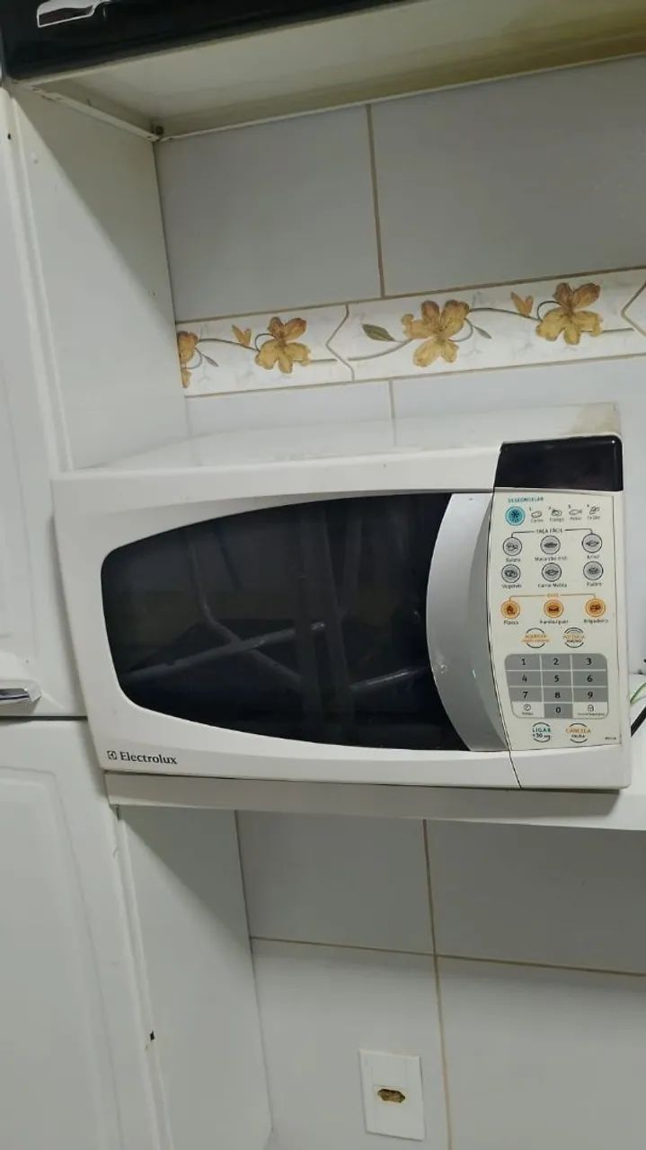Microondas com defeito 