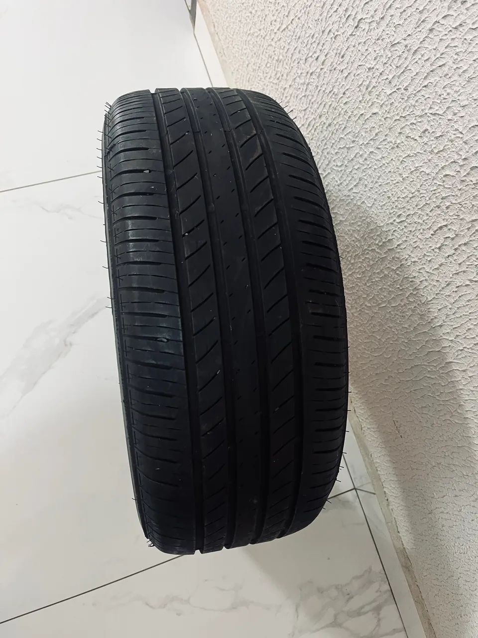 Pneu Bridgestone - Foto 4