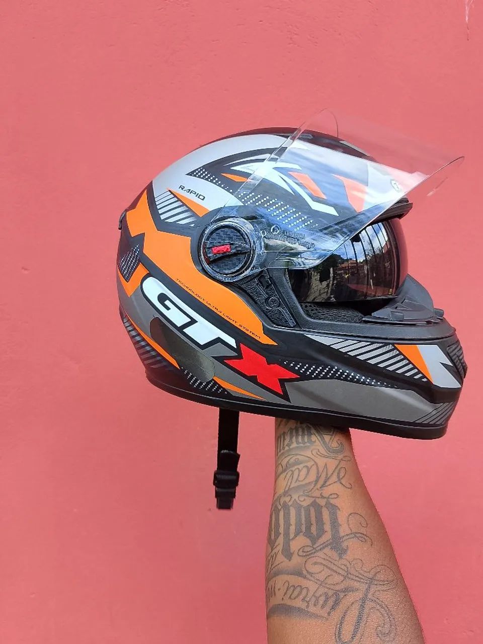 Troco esse FW3 GTX em norisk, tá novinho comprei ontem - Peças e
