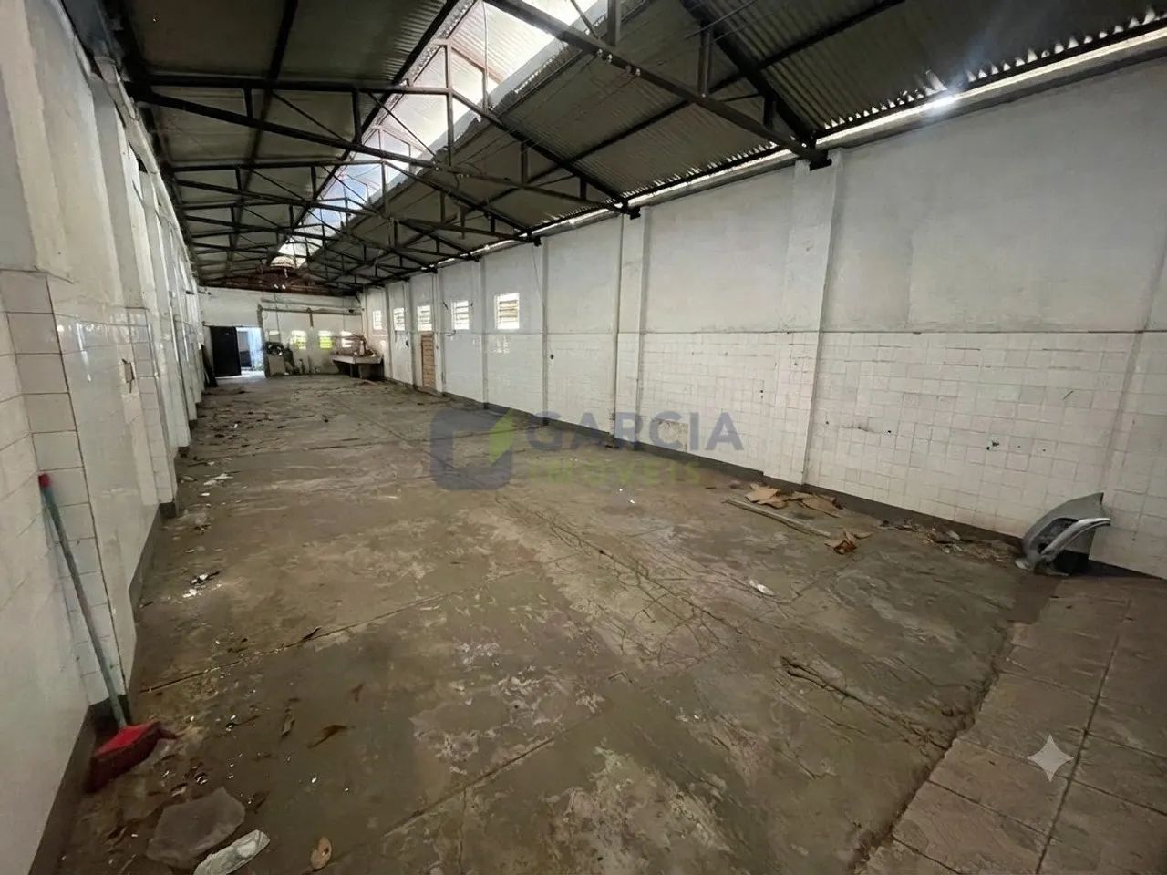 deposito; 4 banheiro; 4 vagas; 930 metros quadrados; bairro São João.. - Foto 20