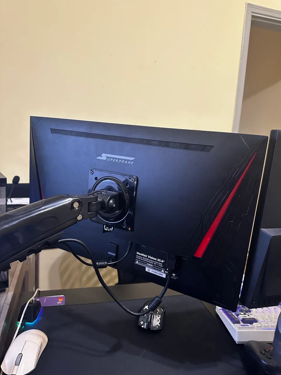 MONITOR 240hz SUPERFRAME - Foto 2