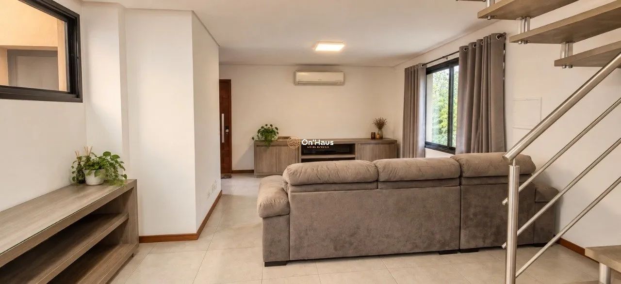 Casa à venda - 3 dormitórios - 1 suíte com 118m2 - Campeche - Foto 4