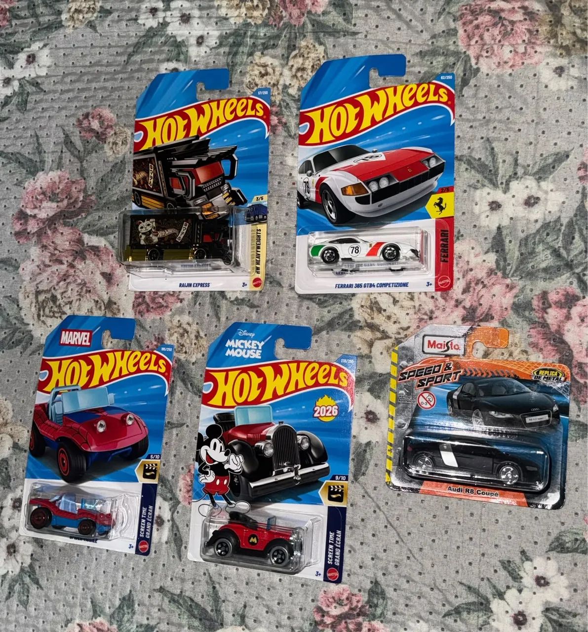 Lote Hot Wheels - Temáticos e Esportivos 