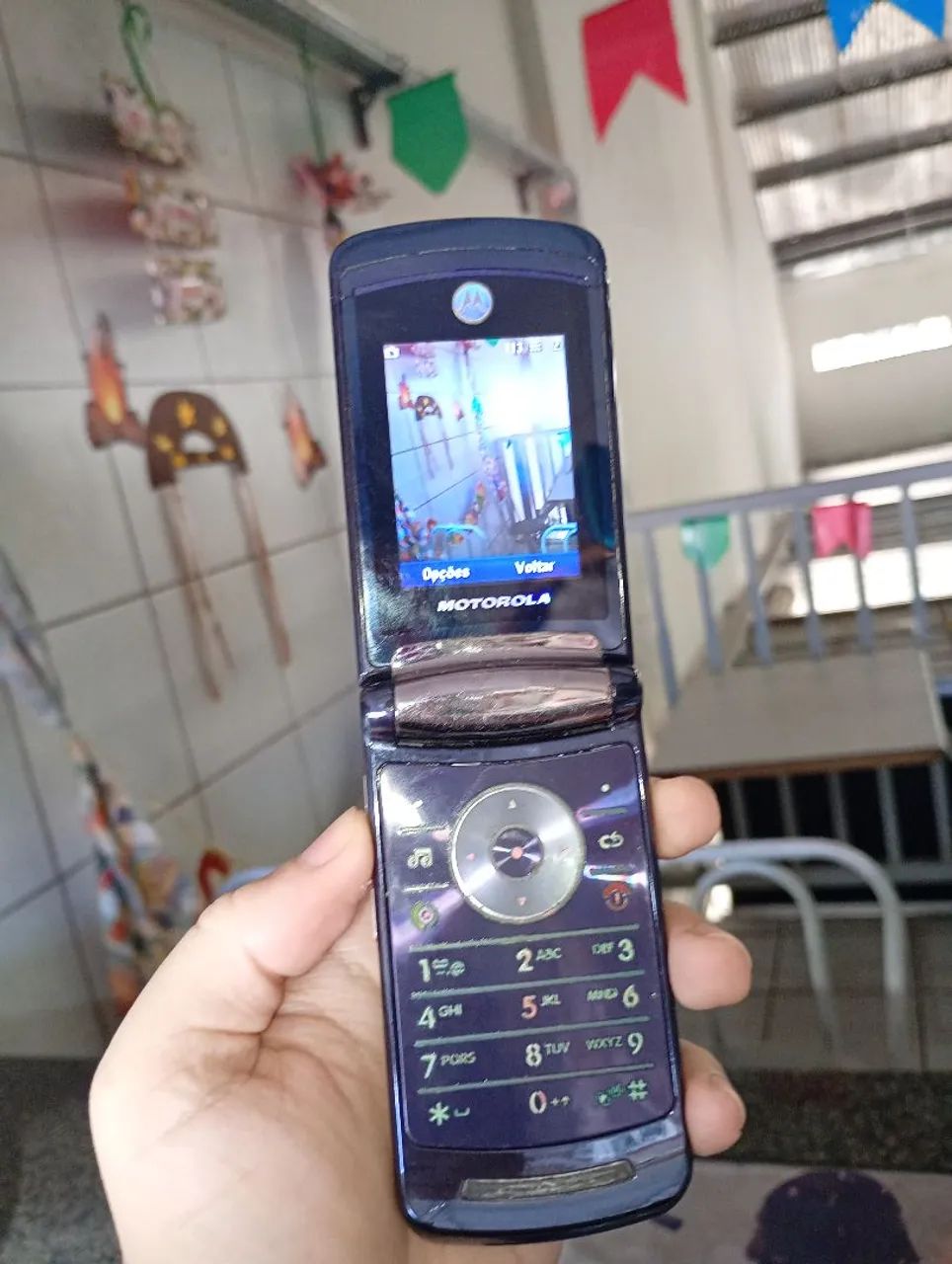 Motorola V8 funcionando perfeitamente