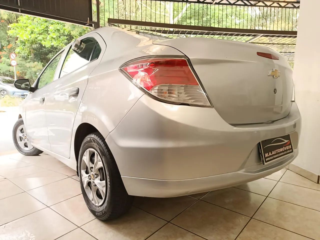 Chevrolet Prisma Sed. Joy/ LS 1.0 8V Flexpower 4P 2018 - Foto 4