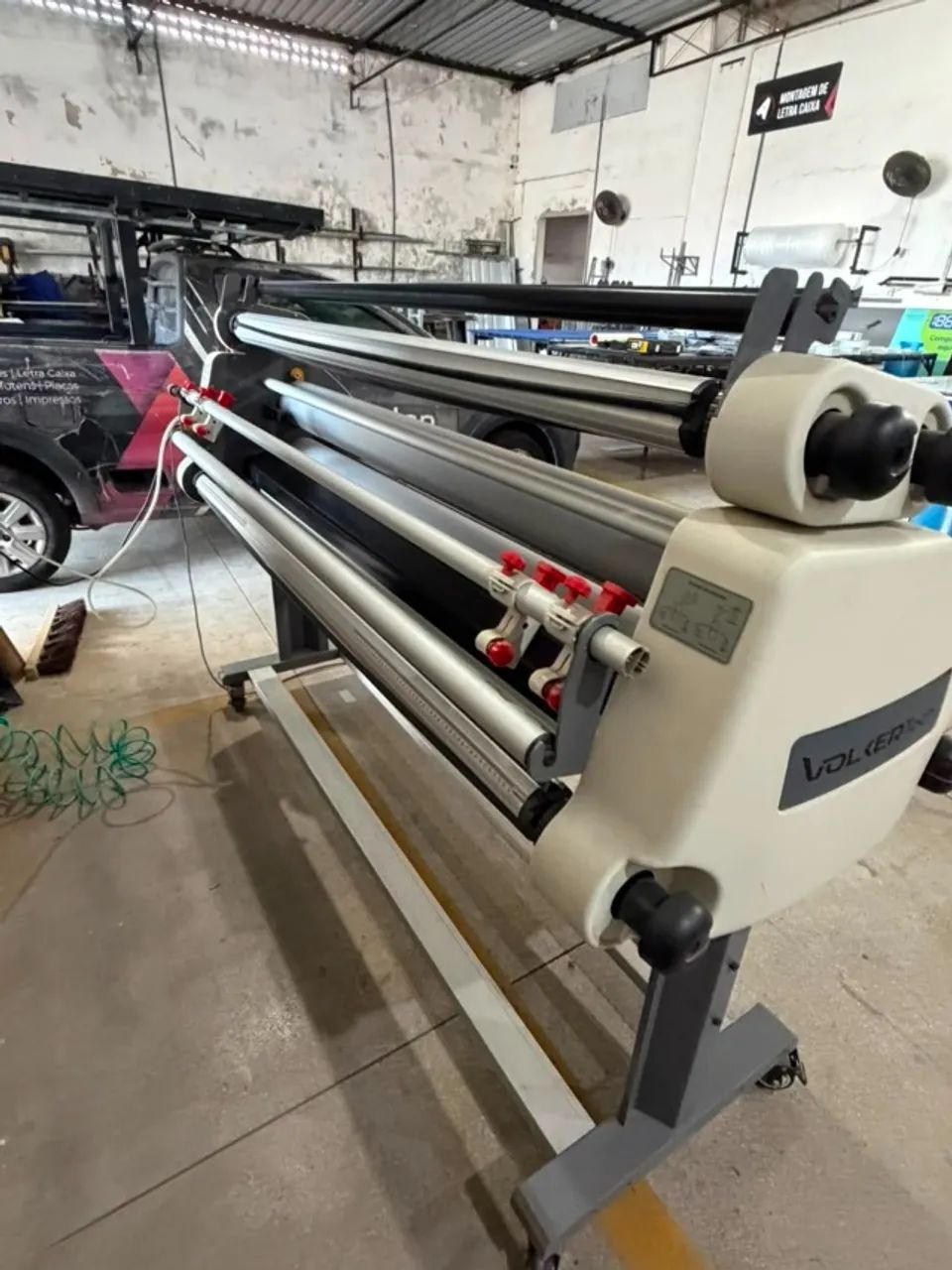 Laminadora automática VolkerTech VT-1600DA 1,60m Pneumática - Excelente Estado - Foto 4