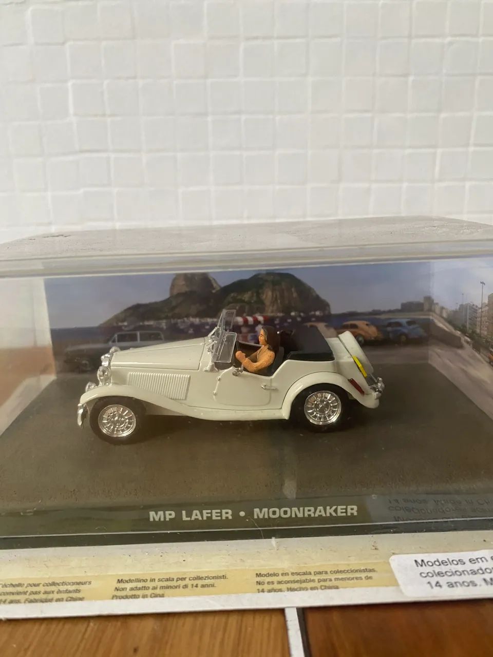 Coleção Carros James Bond 6 unidades