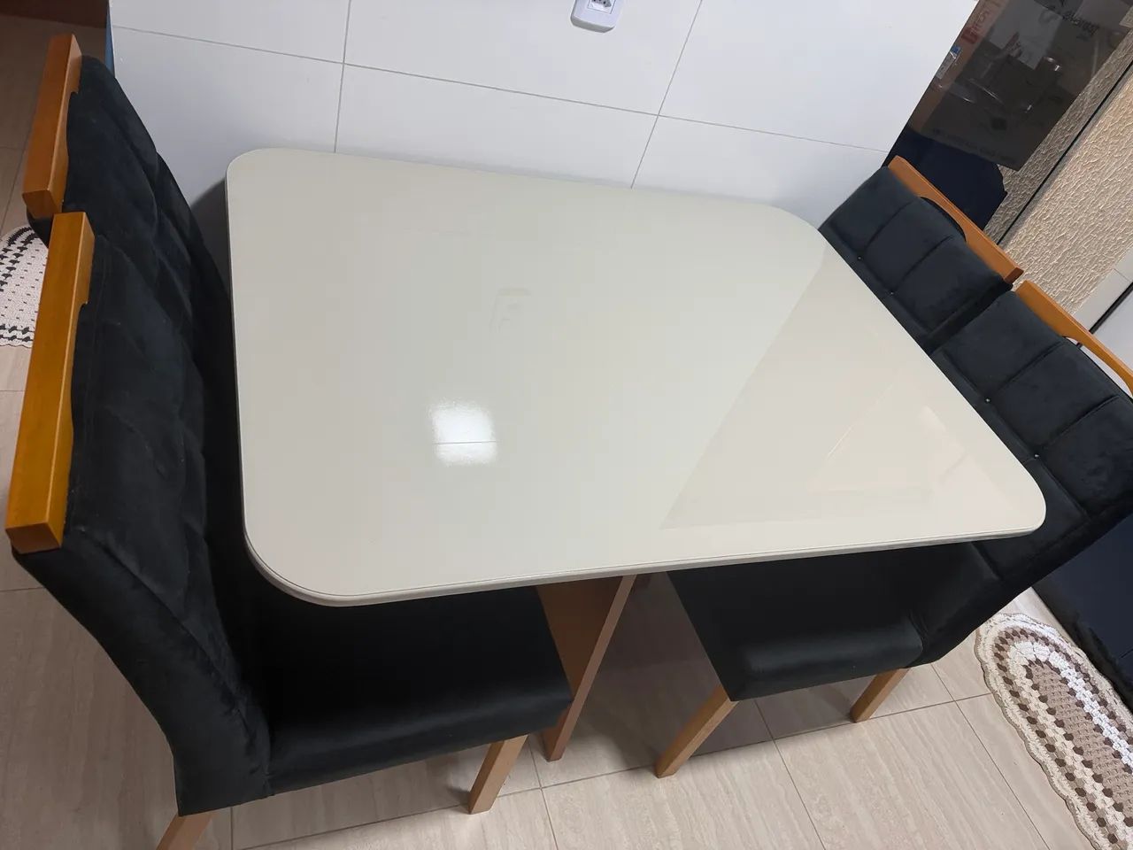 Mesa semi nova 