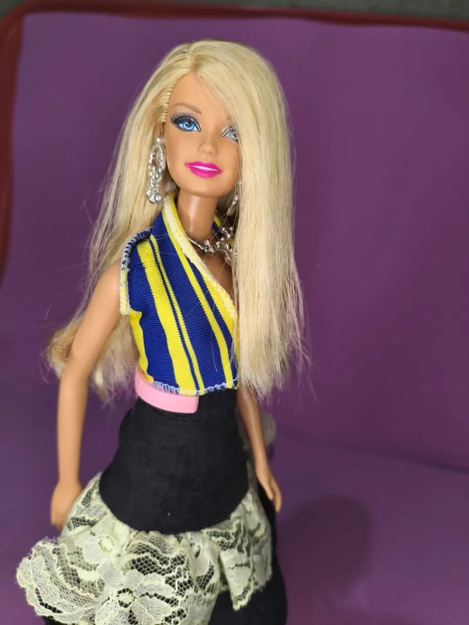Boneca Barbie Glitz 