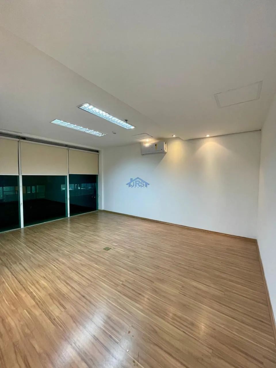 Sala à venda e para alugar em Barueri, Alphaville Industrial, com 210 m², Edifício Alfacon - Foto 5