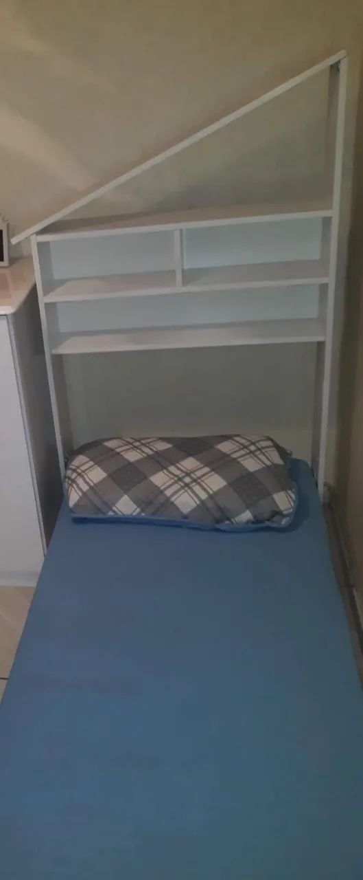 Mini cama infantil Montessoriana