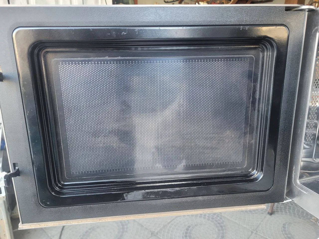 Microondas Panasonic 32 litros Inox - Foto 4