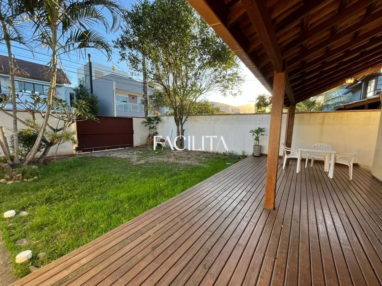 Casa com 2 quartos no bairro Rio Tavares, Florianópolis. - Foto 5