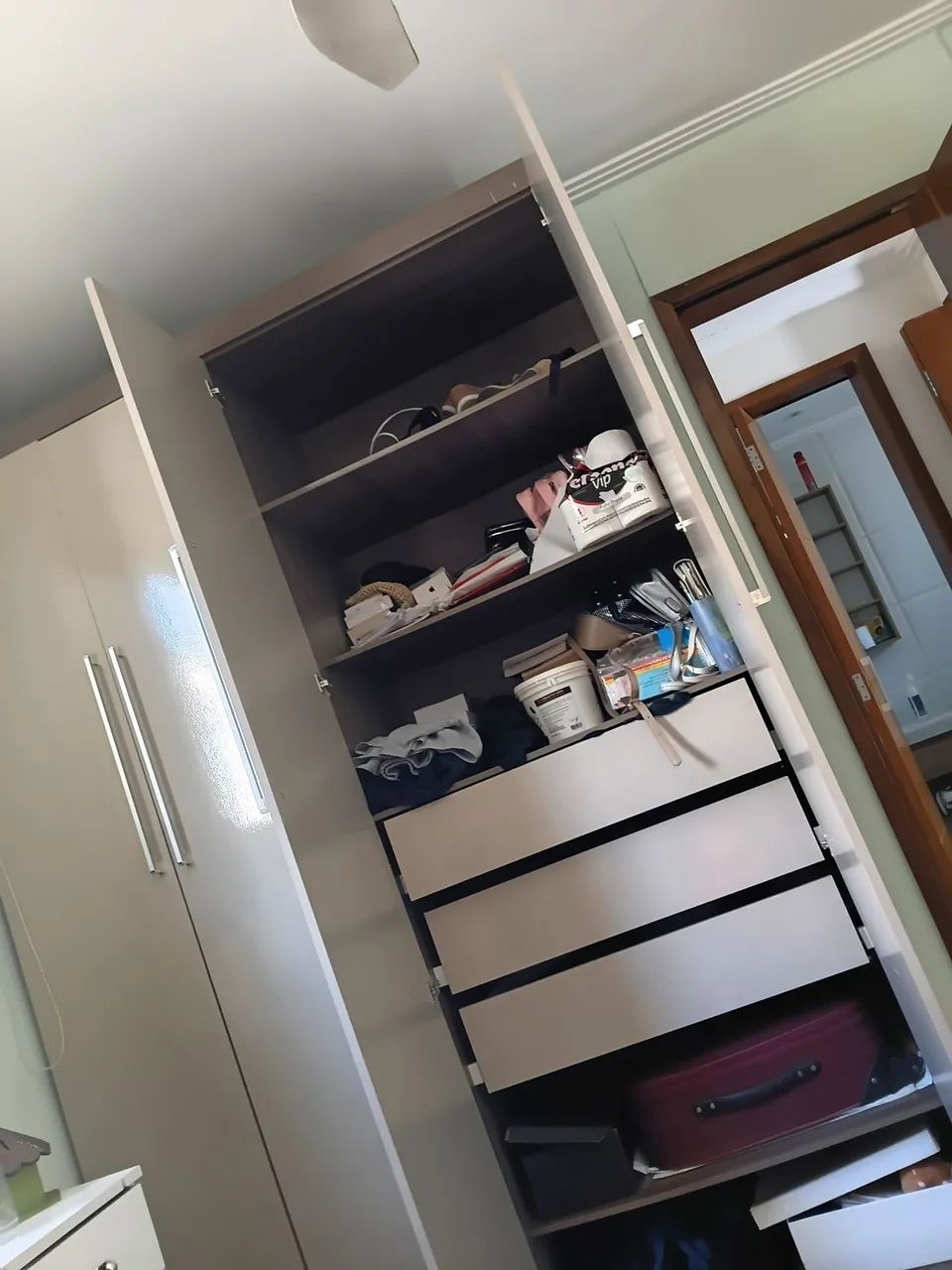 Guarda roupa médio  - Foto 2