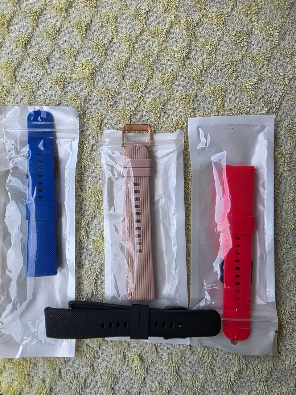Kit 4 pulseiras silicone 20mm para smartwatch 