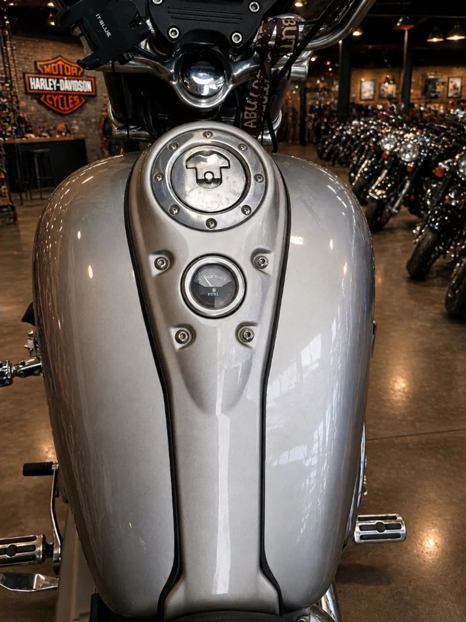 Harley Davidson Dyna Super Guide  - Foto 3