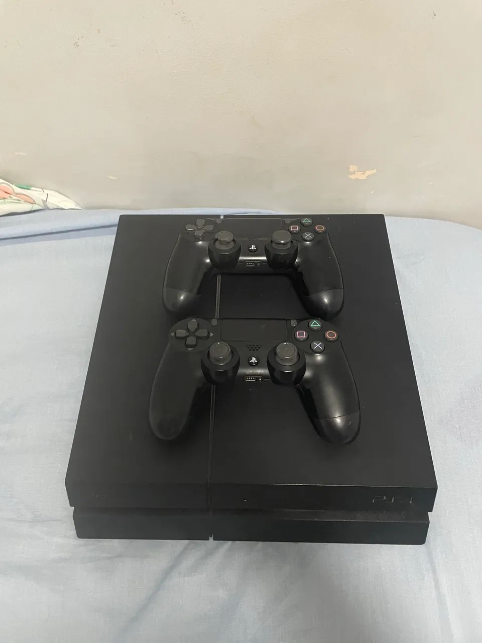 Ps4 Fat com acompanhamento de 3 Mega Jogos - Foto 2