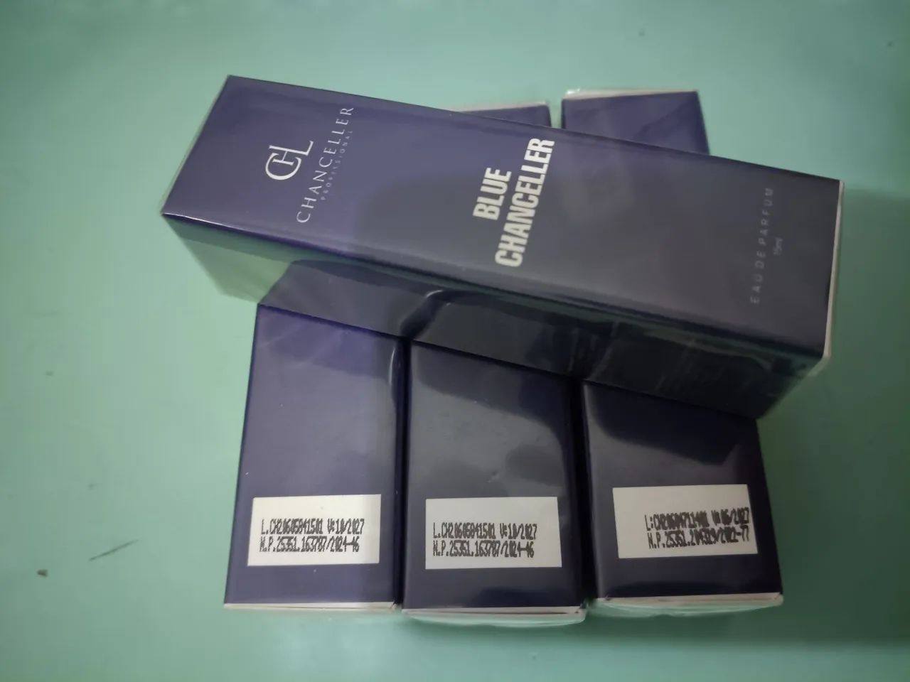 22 Perfumes femininos e masculinos  - Foto 4
