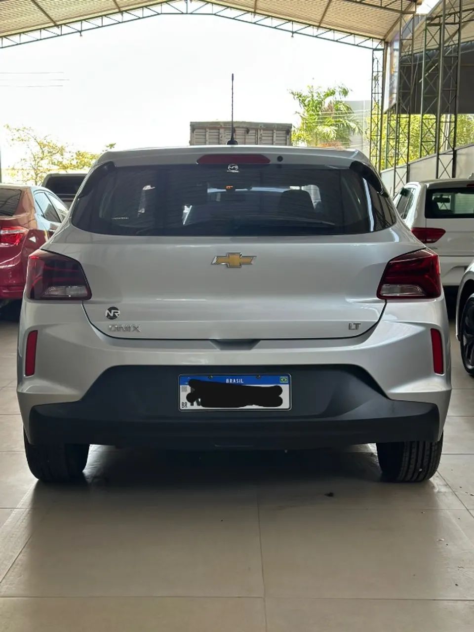 Chevrolet Onix Hatch LT 1.0 12V Flex Mec. 4P 2023 - Foto 5