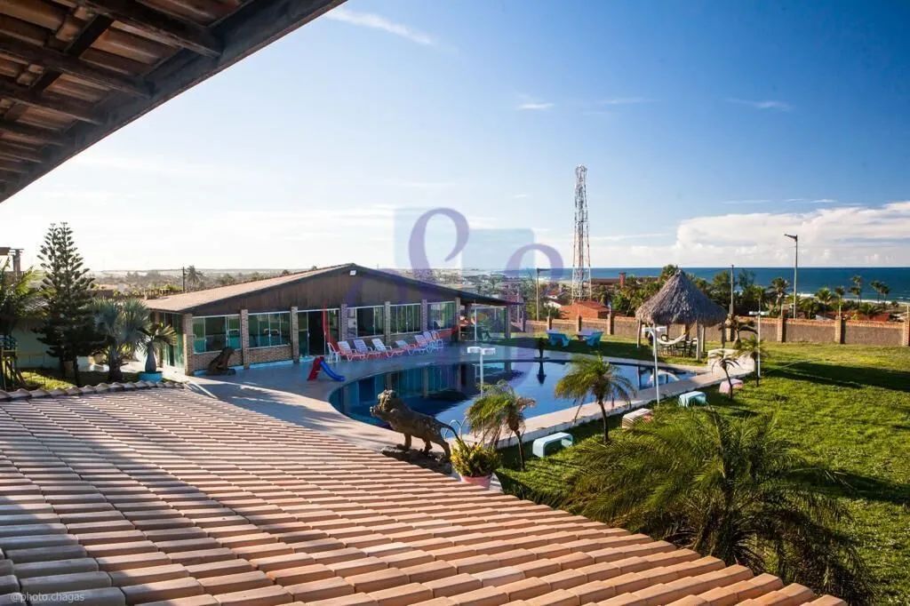 Pousada com 6 suítes e vista mar em Taíba