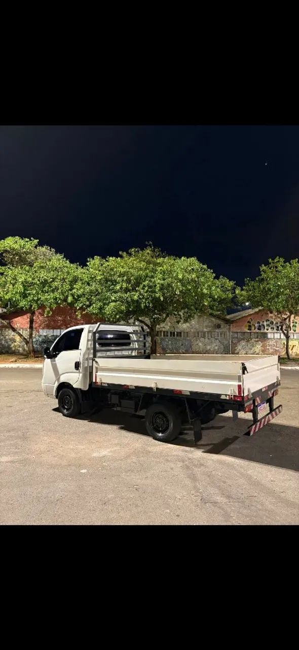 Vendo kia bongo  - Foto 4