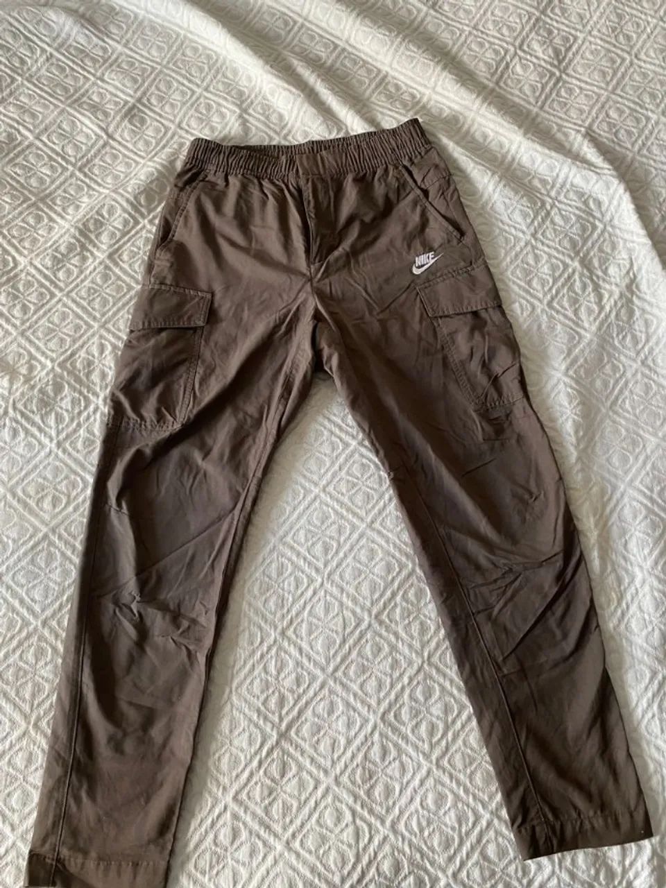calça nike cargo p marrom