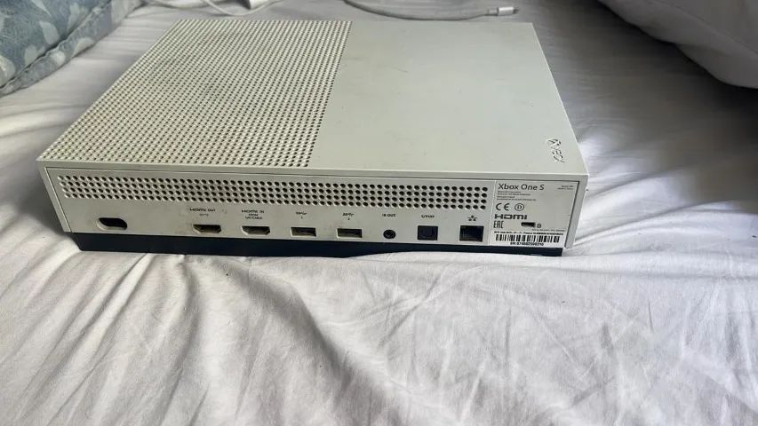 Xbox One S - Foto 2