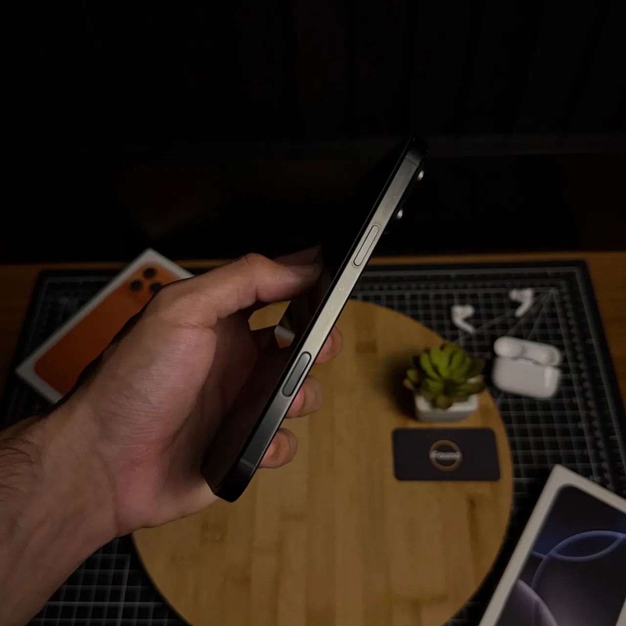 iPhone 16 Pro Max 256GB - Foto 2