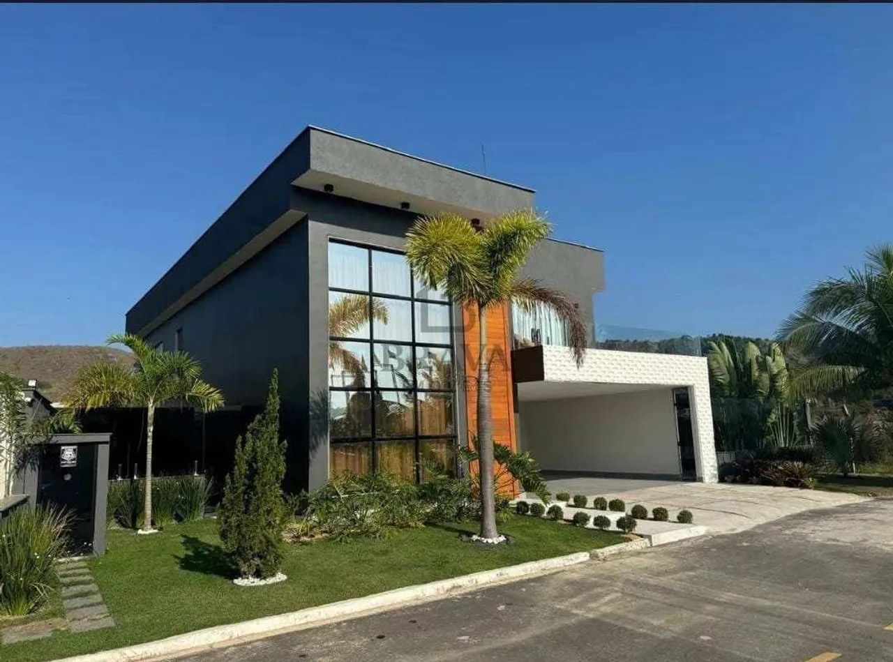 Casa com 4 quartos, Centro, Pinheiral - R$ 2.5 mi, Cod: 290