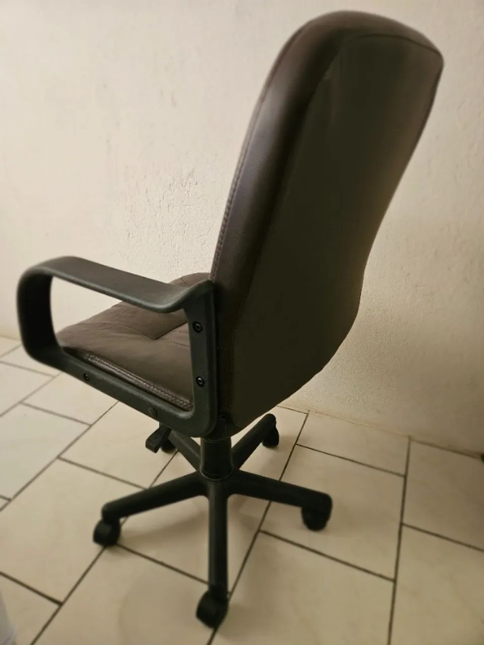 Cadeira escritório - Foto 2