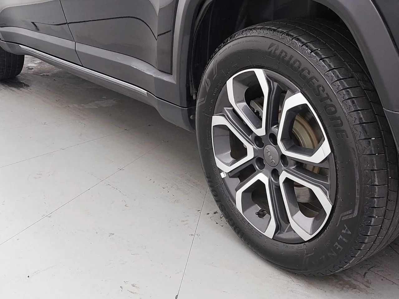 Jeep Commander Limited T270 1.3 TB Flex Aut., foto 12 de 18