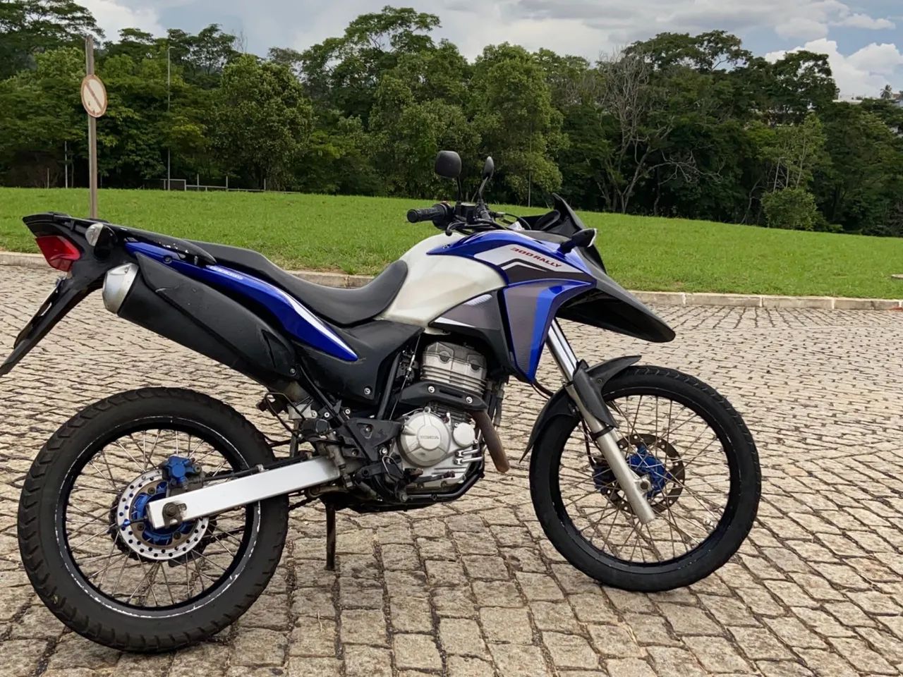 XRE 300 - Foto 2