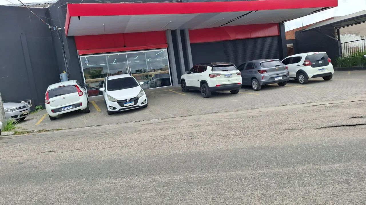 Excelente prédio comercial com área de  1.400m=2, alugado à academia R$ 10.000,00 o - Foto 4