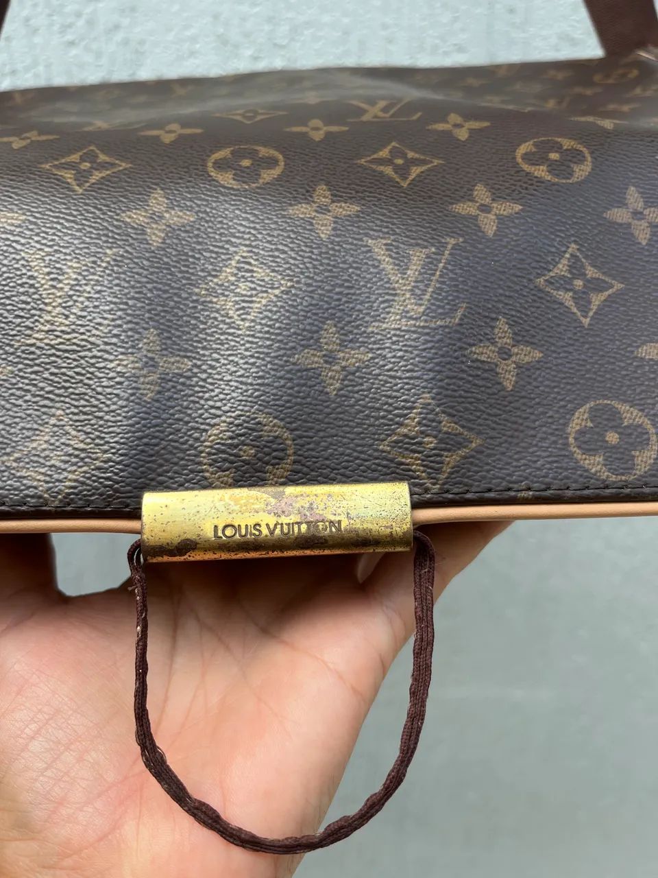 Bolsa carteiro Louis vuitton couro!  - Foto 3