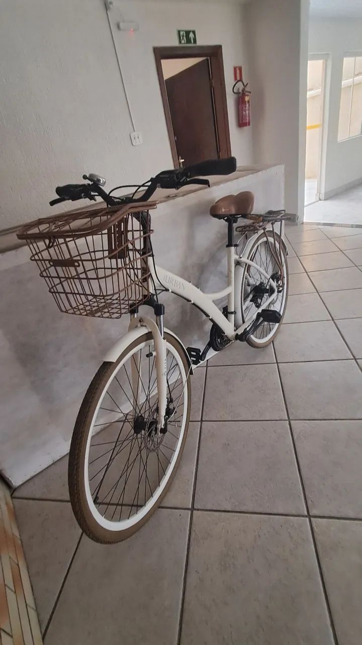 Bicicleta Retrô Urban semi nova. - Foto 4