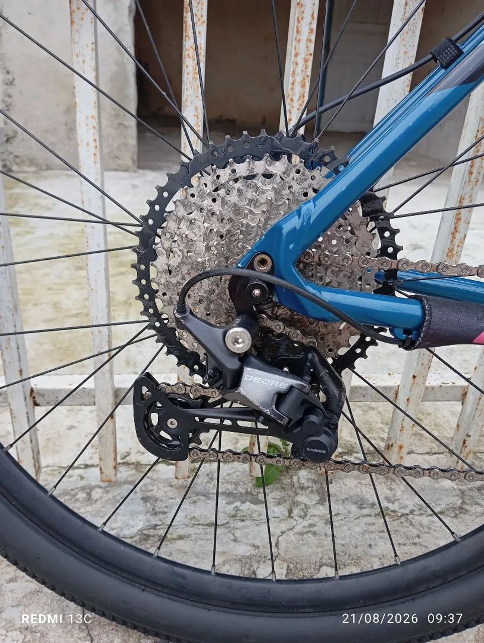 Bicicleta aro 29 semi nova - Foto 3