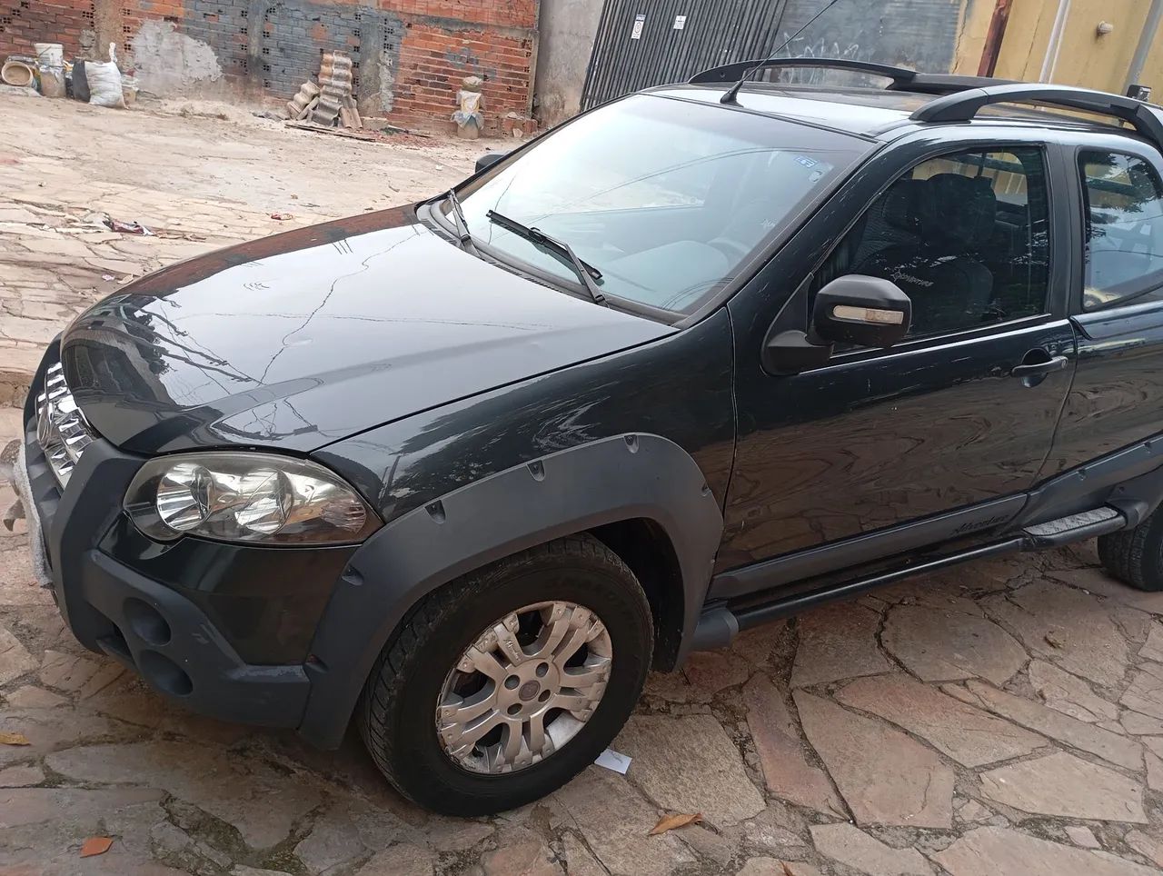 Fiat Strada Adv.1.8 16V Dualogic Flex CD 2012 - Foto 4
