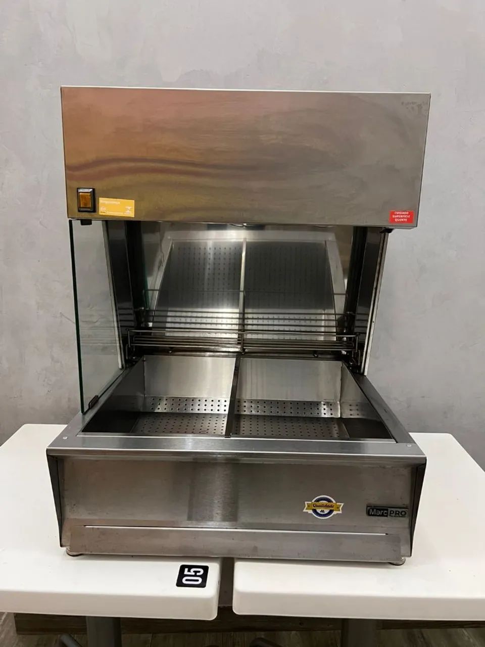 Vendo Conservador de Fritura MARCPRO excelente 3stado